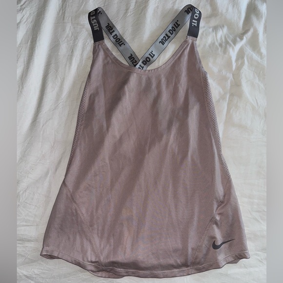 Nike Dri-Fit Tank Pale Purple Size XS - Picture 1 of 3